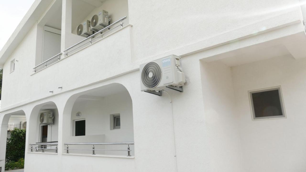 Apartmani Scepanovic Sutomore Zewnętrze zdjęcie